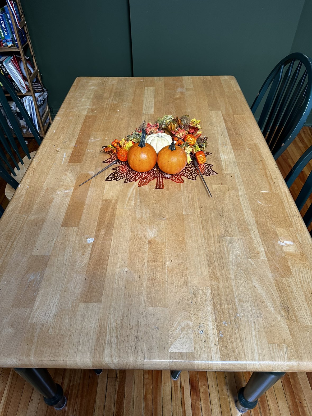Wooden dining room table & 4 chairs - photo 5