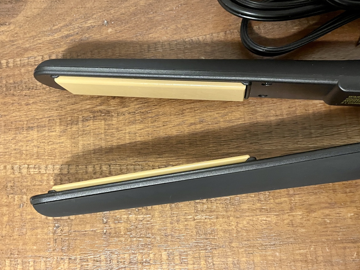 Hot tools flat iron - photo 3