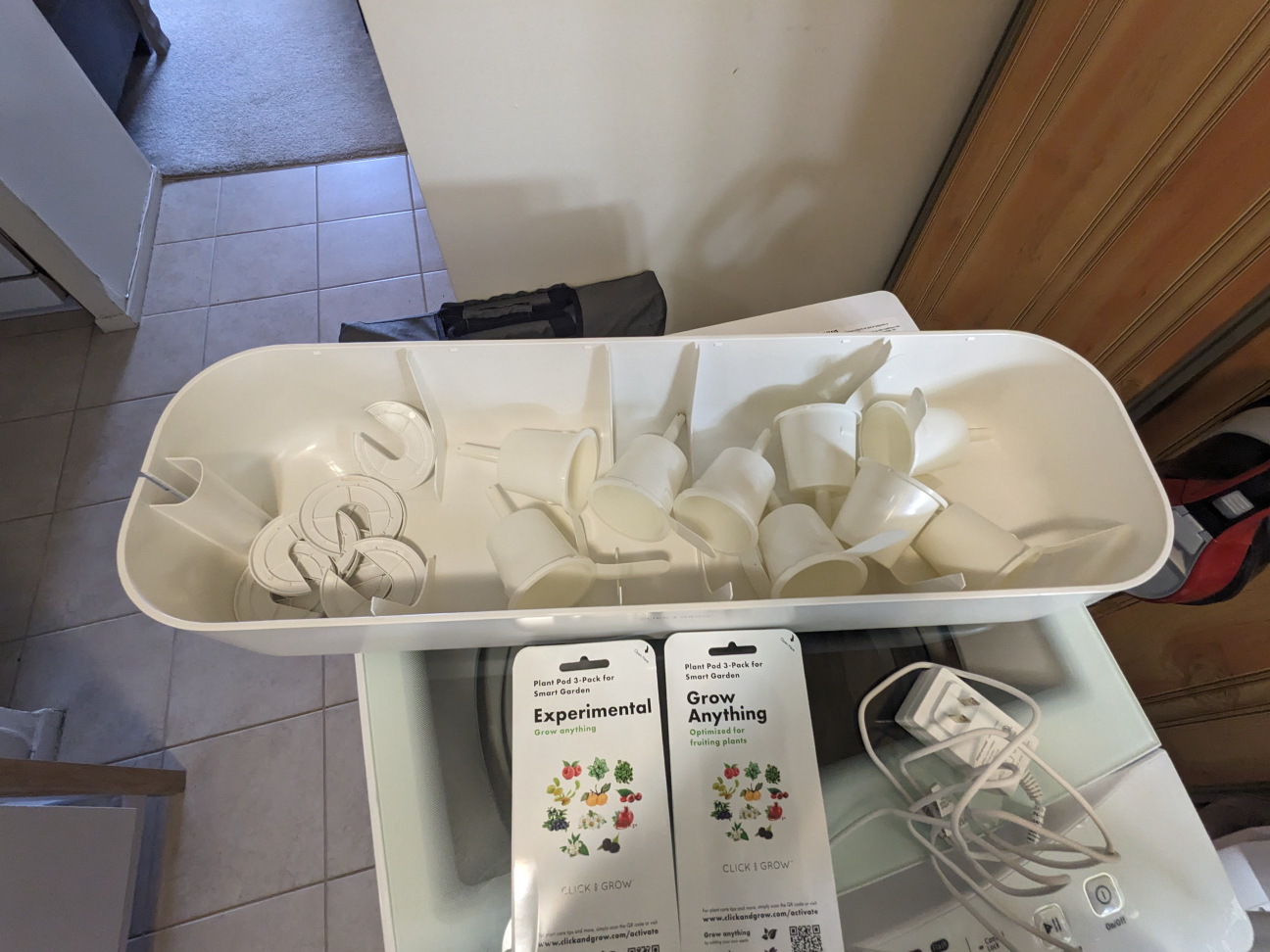 Click&Grow Smart Garden (w/extension arms+pod paks) image indicator(3)