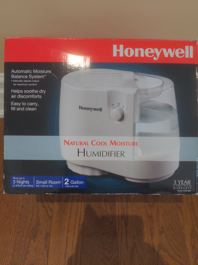 Honeywell humidifier- 2 gallon - photo 3