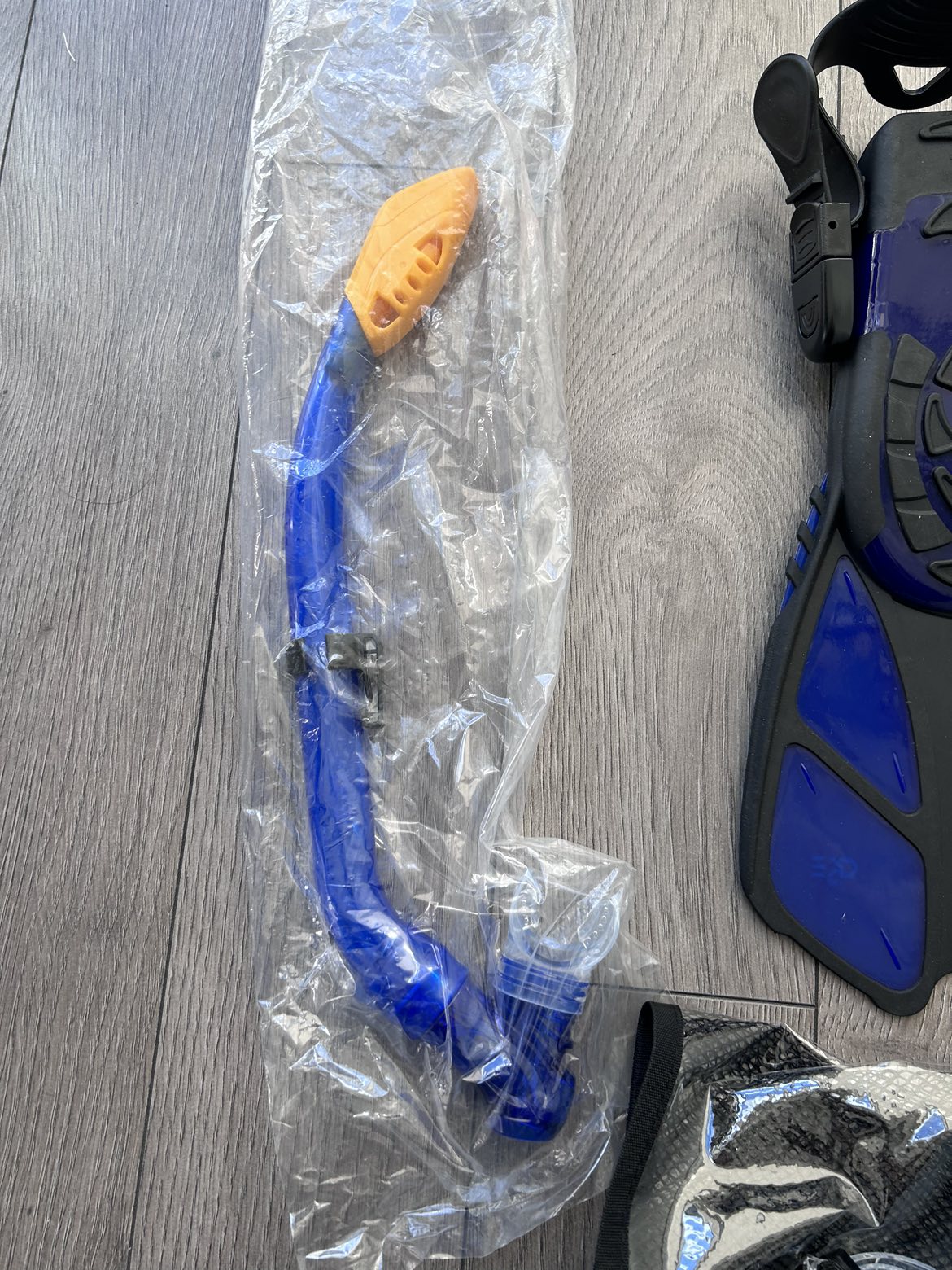 Snorkel Set with fin - photo 4