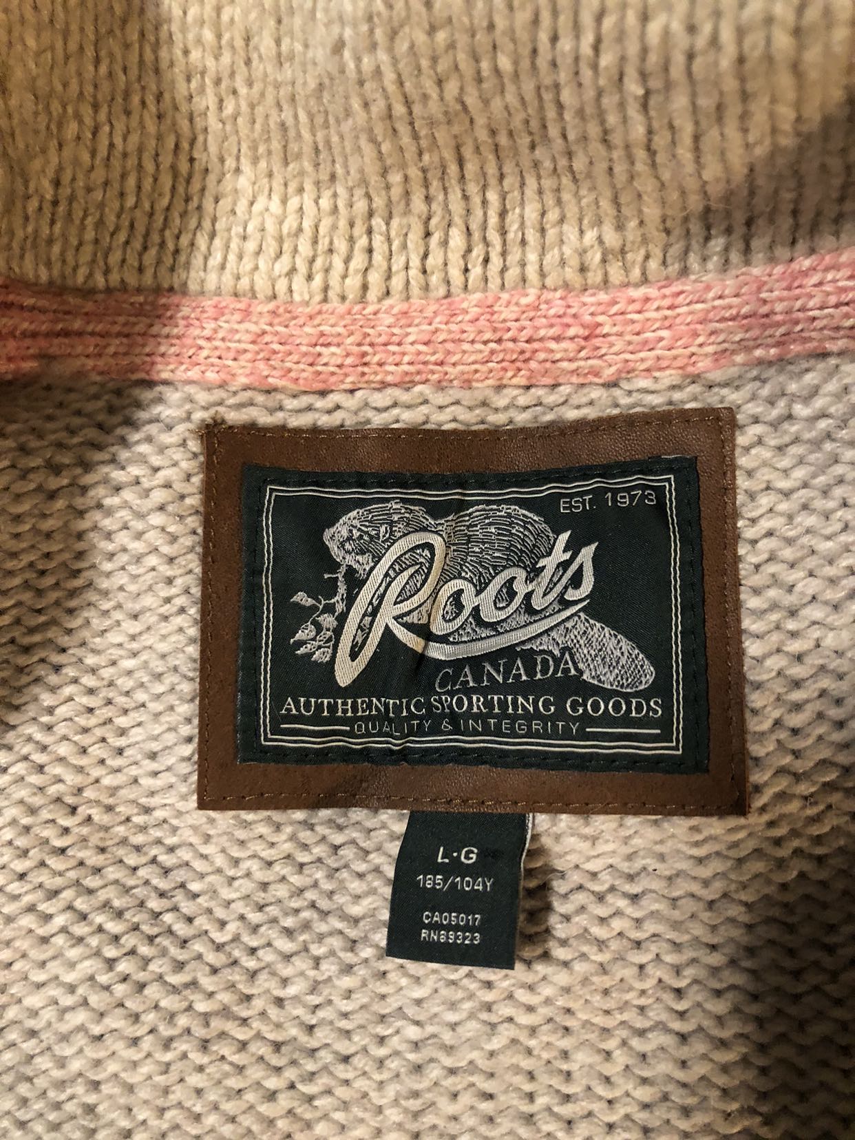 Women’s Roots sweater - photo 4