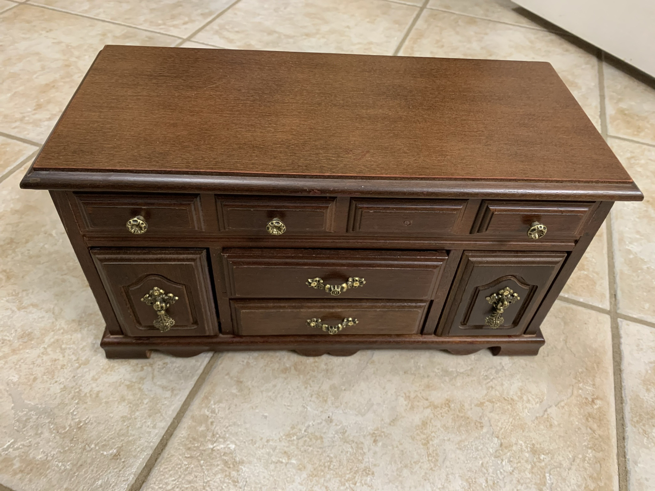 Jewellery box,decorative mirror trays,ligting tower burj al Arab image indicator(4)