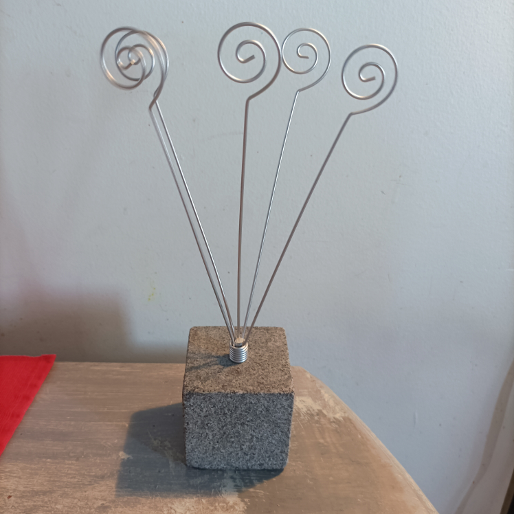 decor stone and metal image indicator(3)