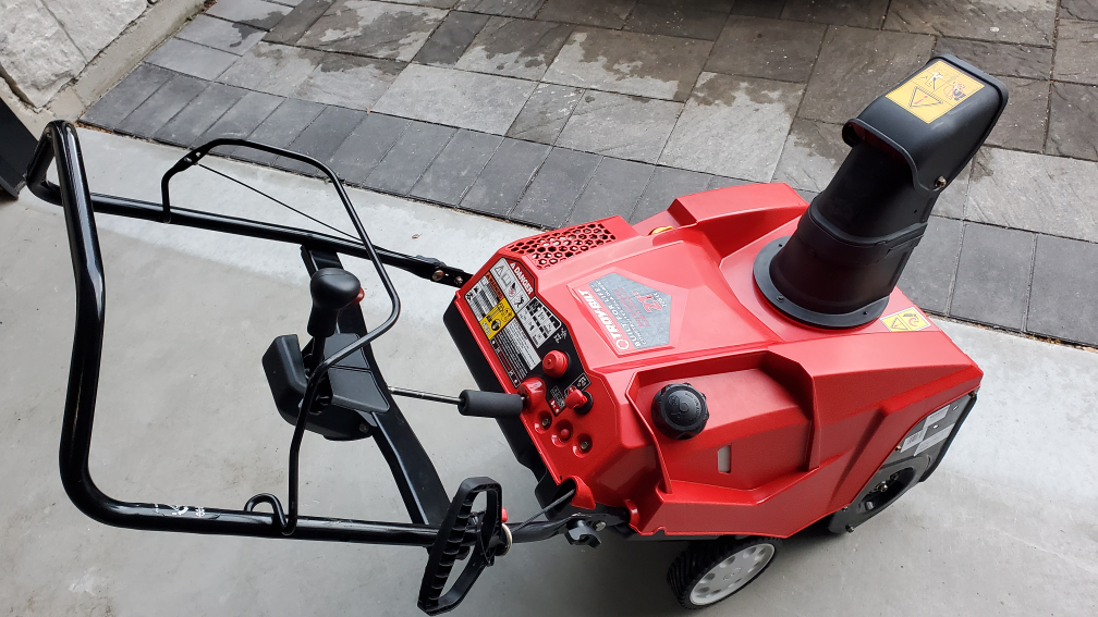 Troy-Bilt Snowblower 21" - photo 4
