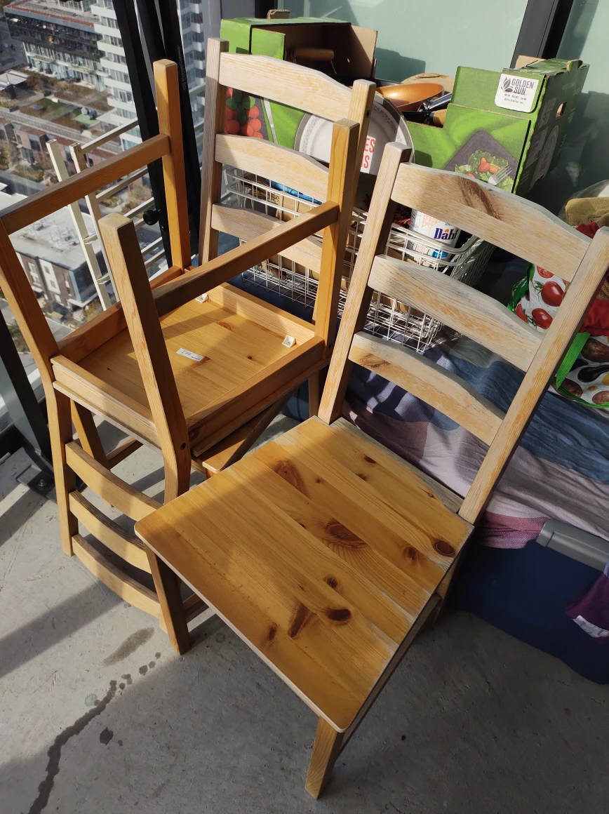 🥕 Ikea Chairs - 2 image indicator(3)