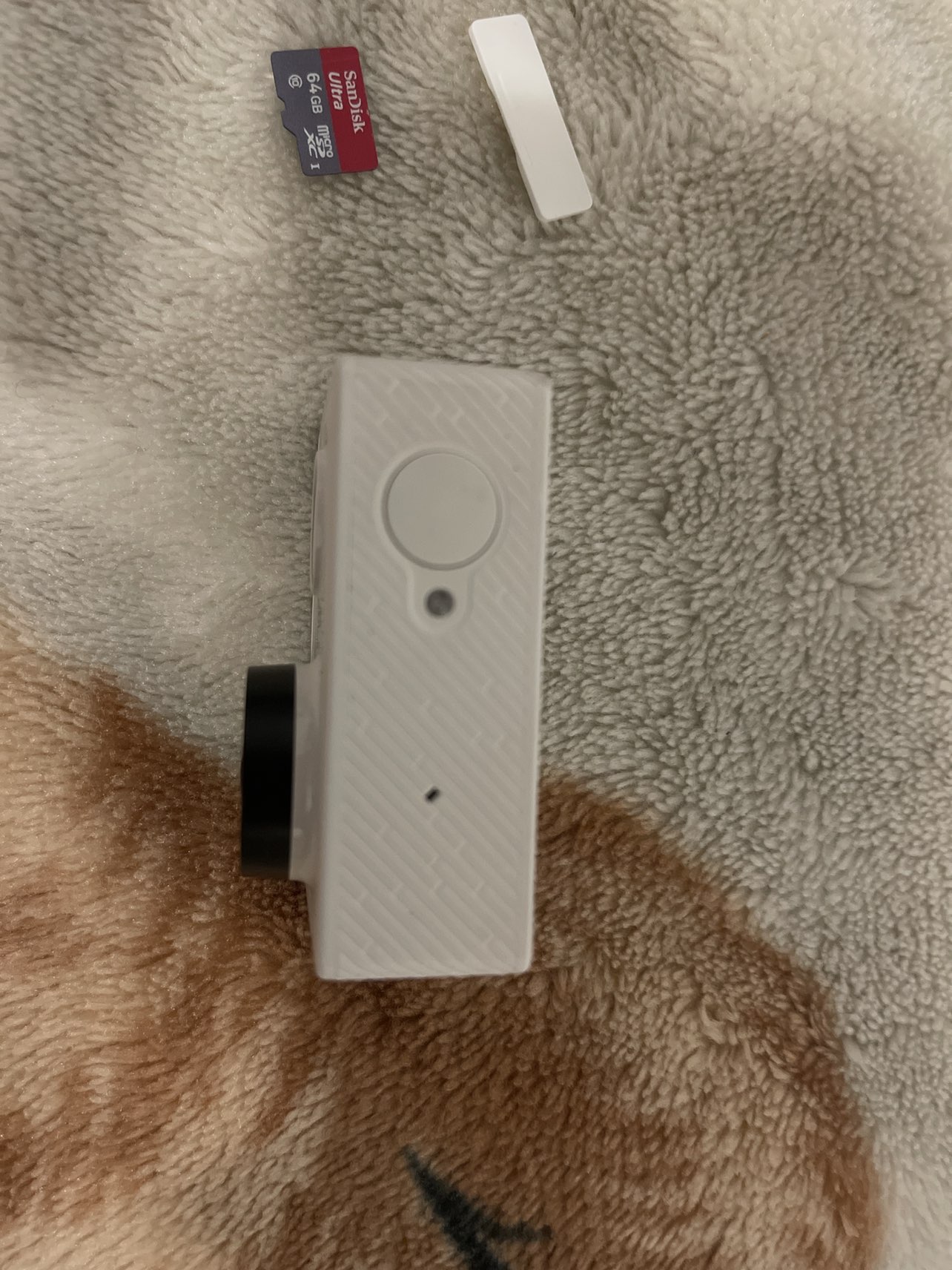 Like new yi action camera - photo 3