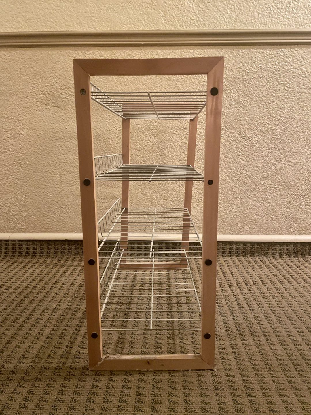 ❄️ Shoe Rack near new — PICK UP ASAP image indicator(3)