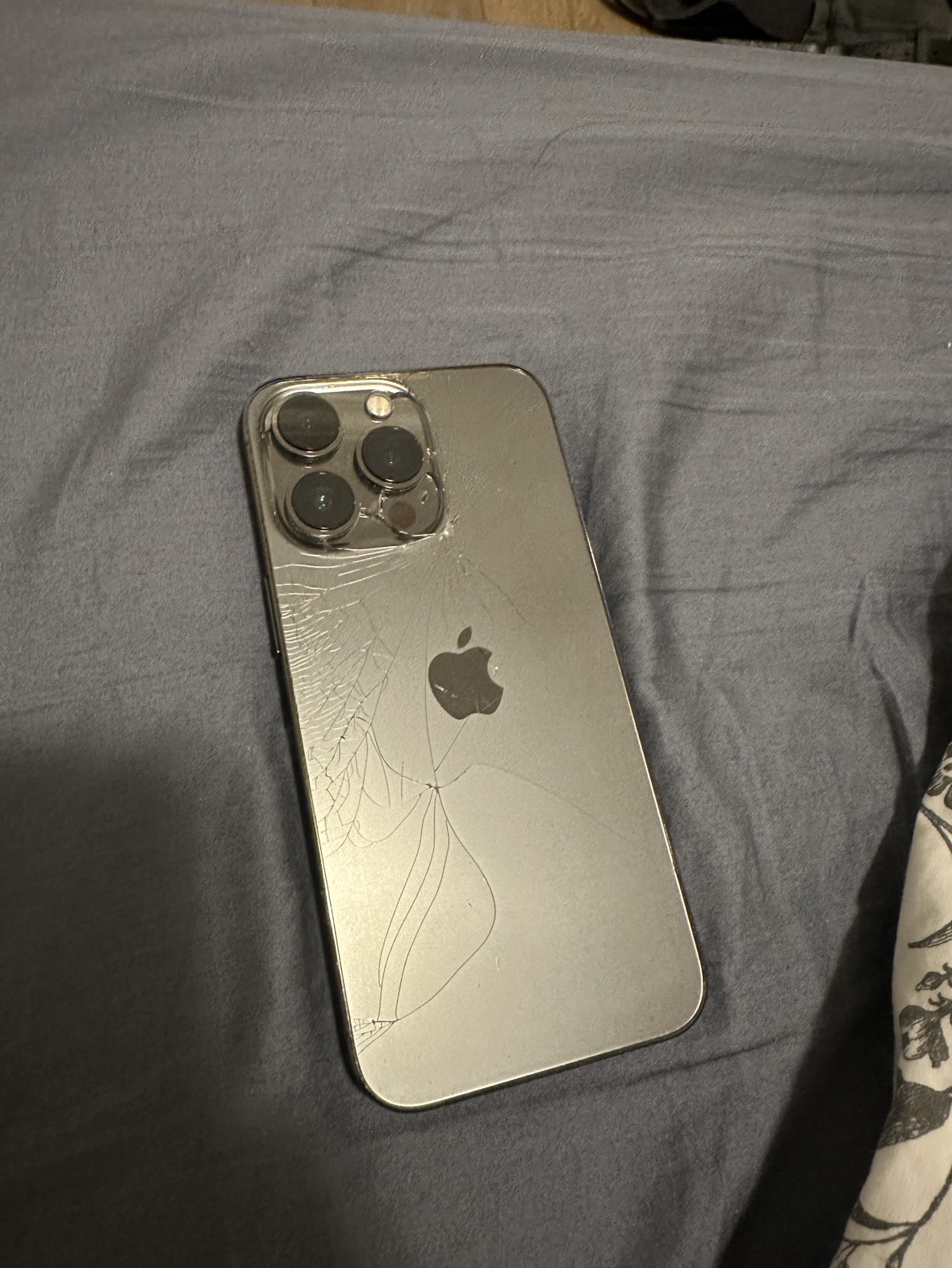 iphone 13 pro 256g - photo 2