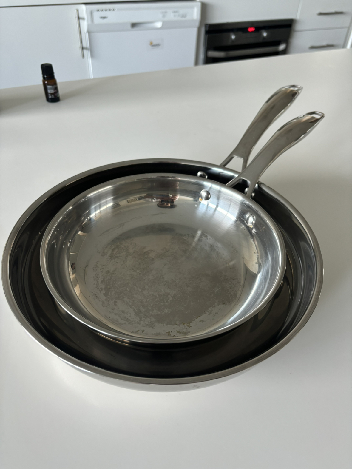 Stainless steel pots and pans - photo 3