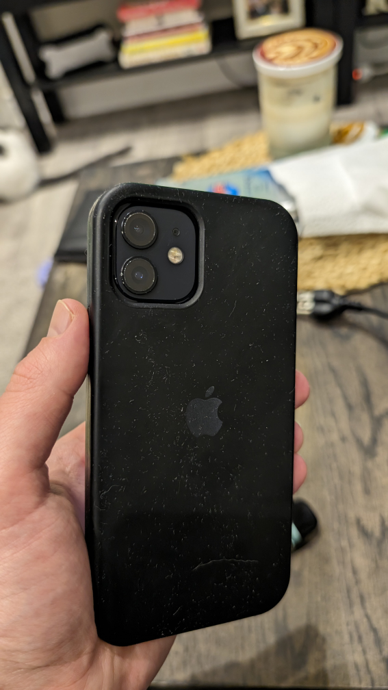 iPhone 12 64GB image indicator(4)