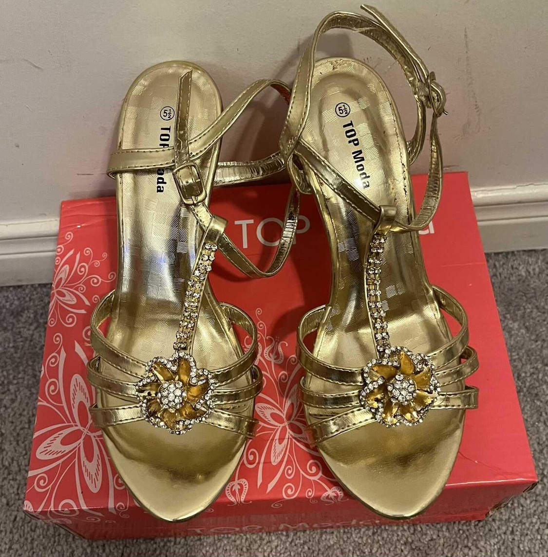 Women's Open Toe Gold Heels - photo 3