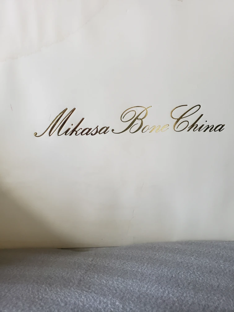Mikasa Bone China Cake Serving Set