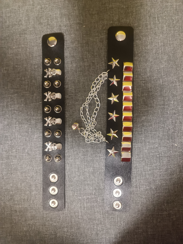 Bracelets thumbnail