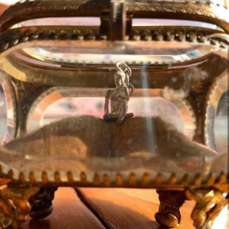 1960’s Solid Sterling Silver Pondering Lady Charm image indicator(2)