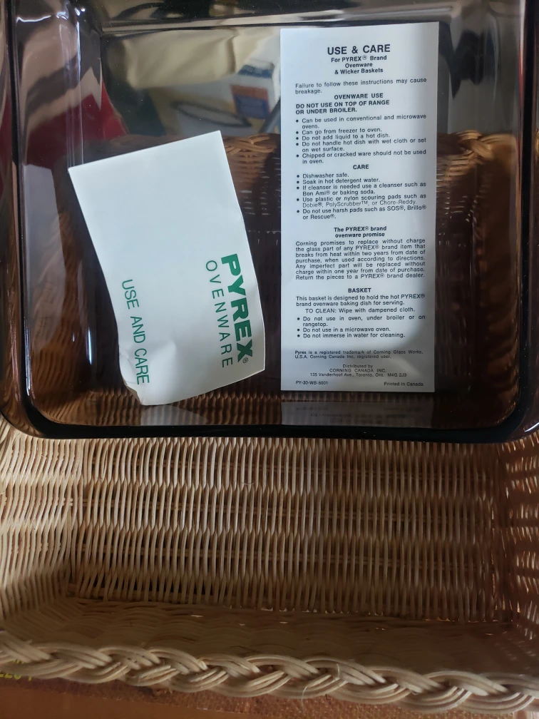 PYREX Cake Dish with Wicker Serving Basket - photo 3