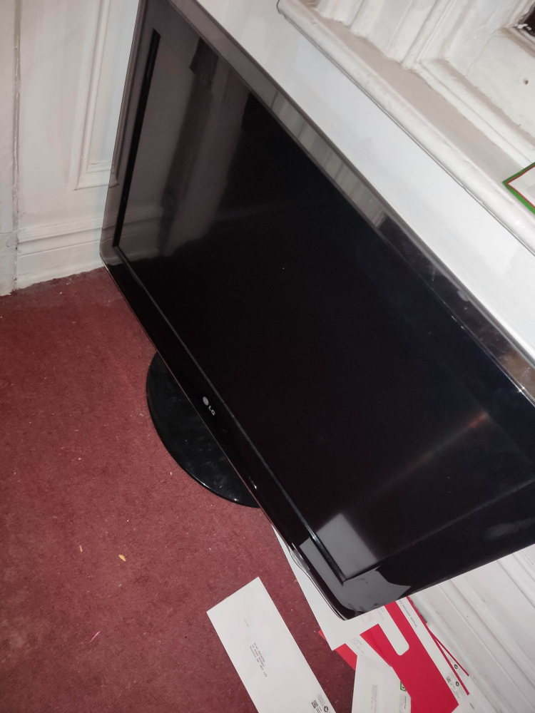 LG Monitor