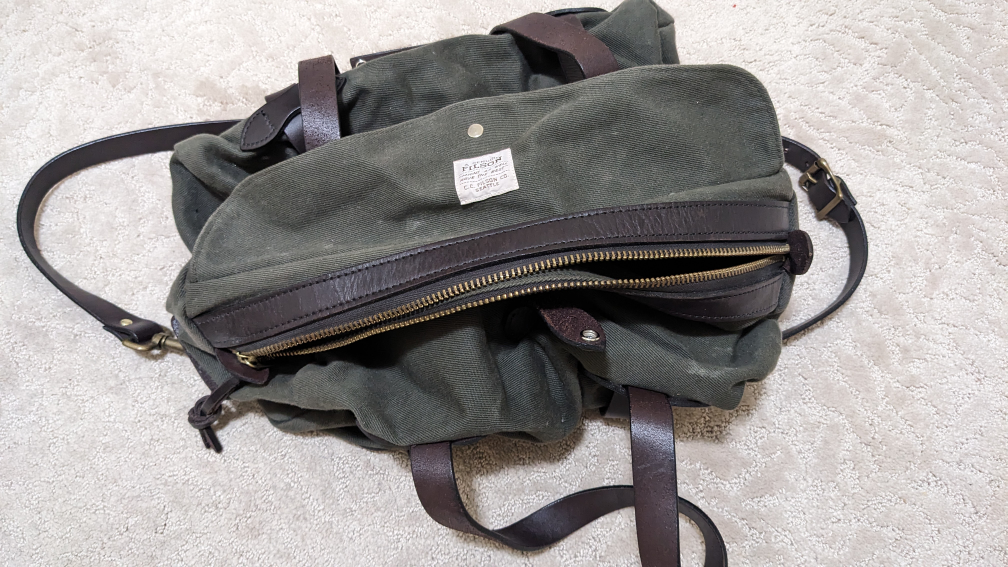 Filson olive green shoulder bag - photo 2