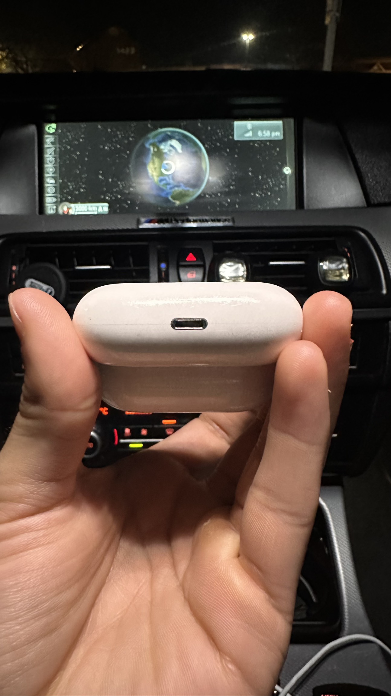 Original Apple AirPod Pro 1 image indicator(6)