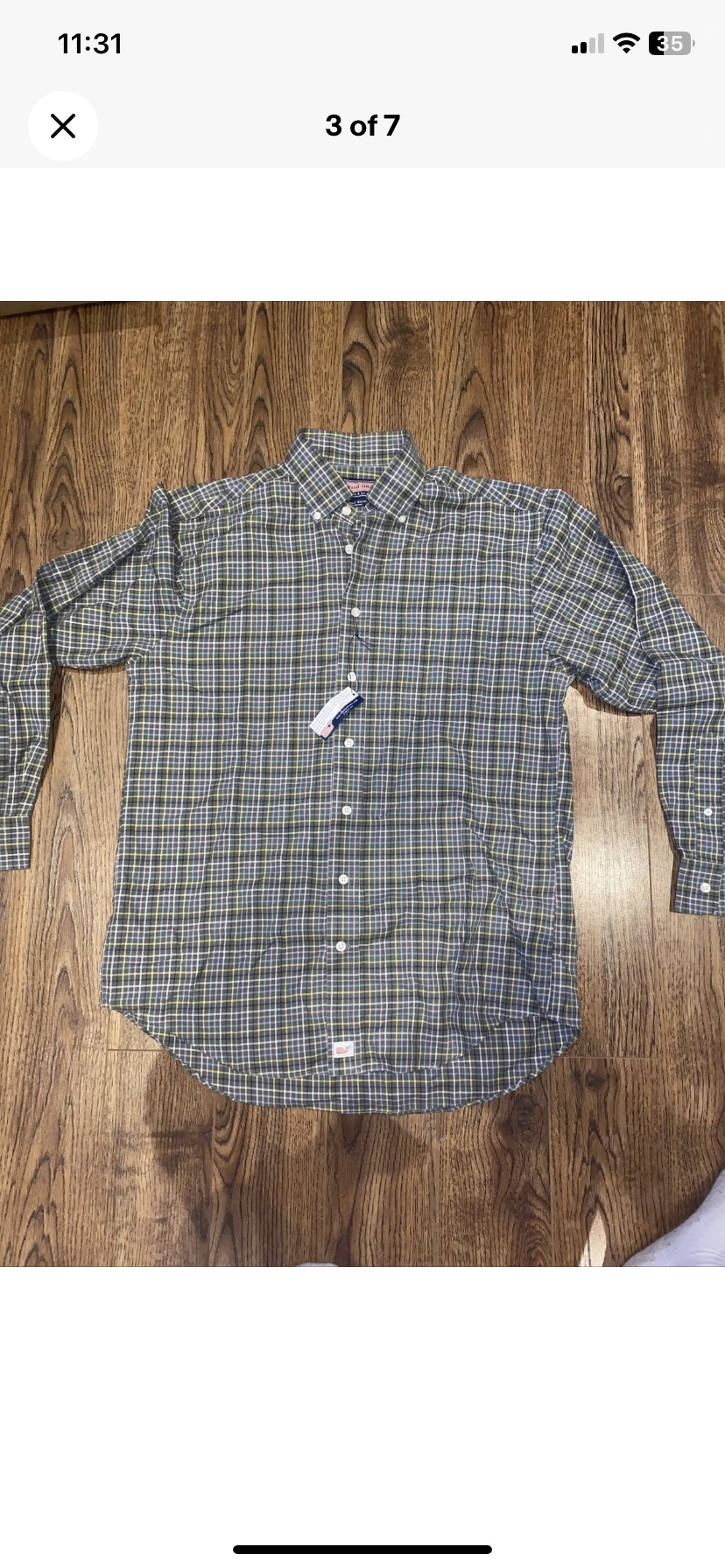 NWT Vineyard Vines Murray Button Down Shirt Medium image indicator(3)