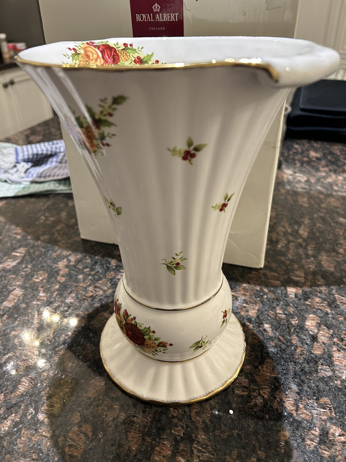 Royal Albert vase