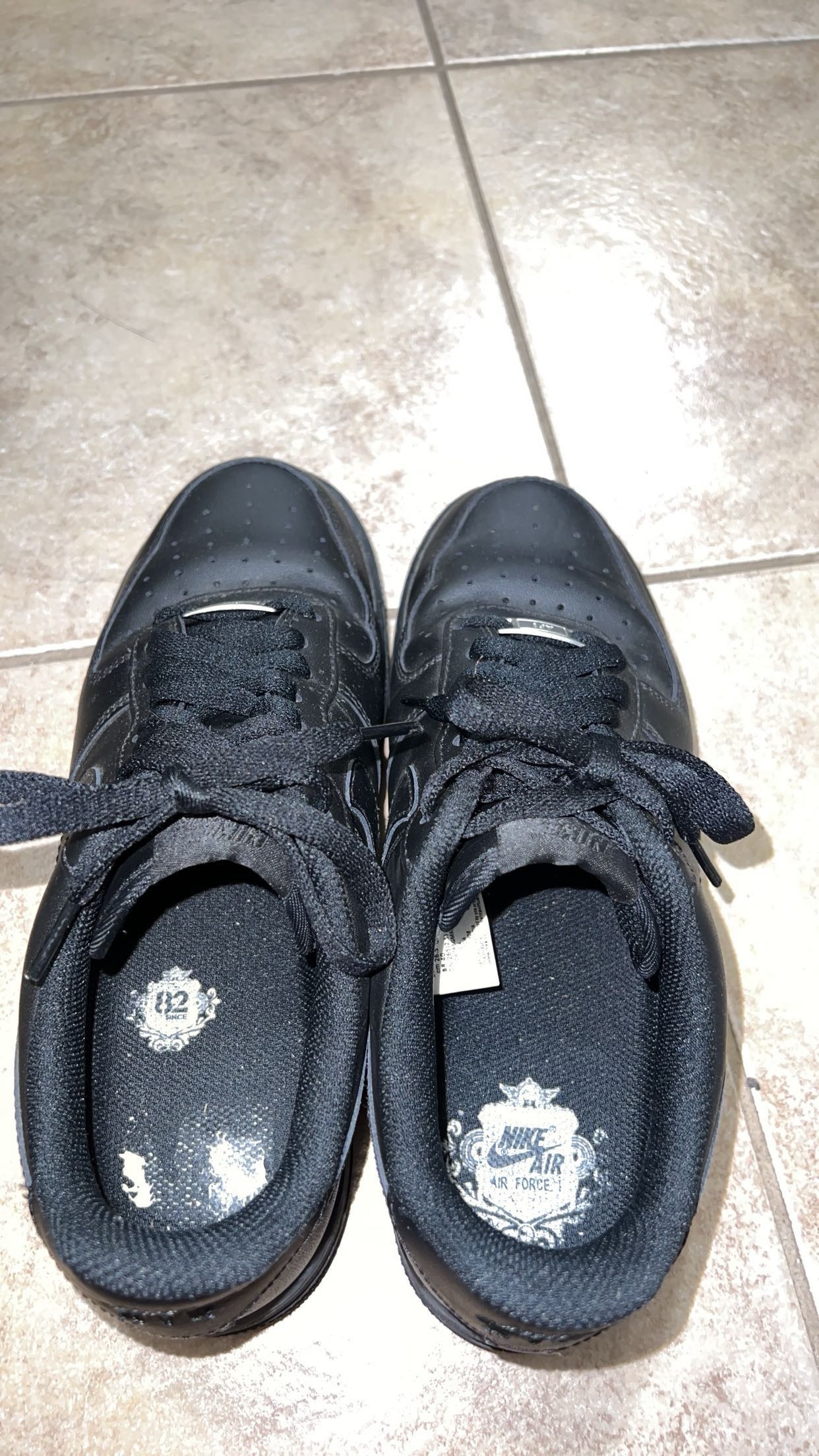 Men Nike Shoes All Black size 8.5 - photo 3