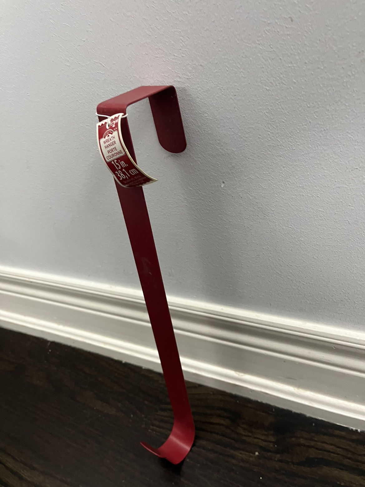 Wreath hanger - red image indicator(2)