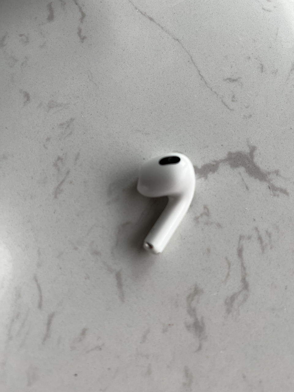 AirPods 3 - photo 2