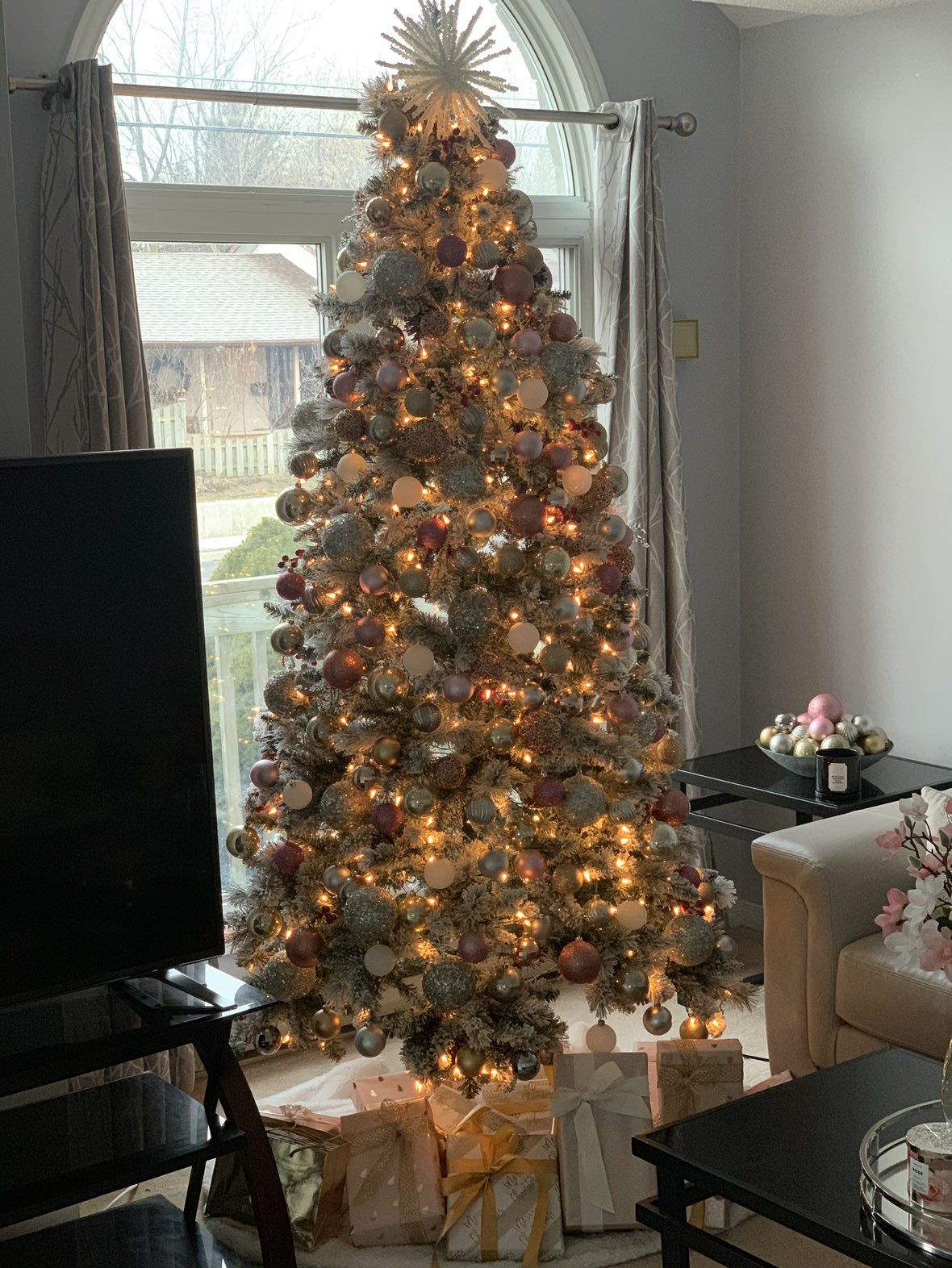 Christmas tree and ornaments - photo 3