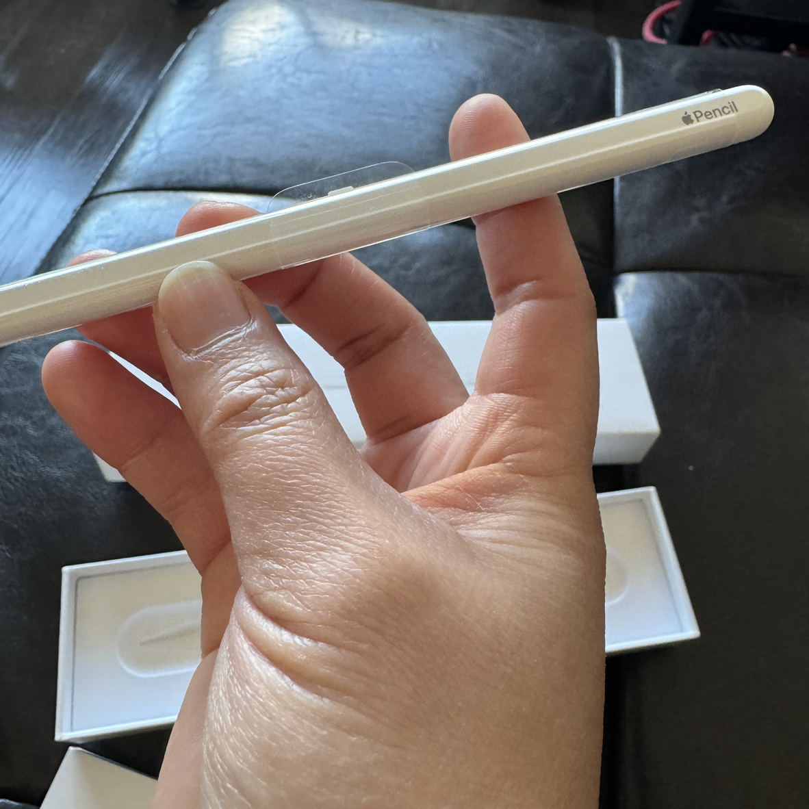 Original Apple Pencil 2 image indicator(3)