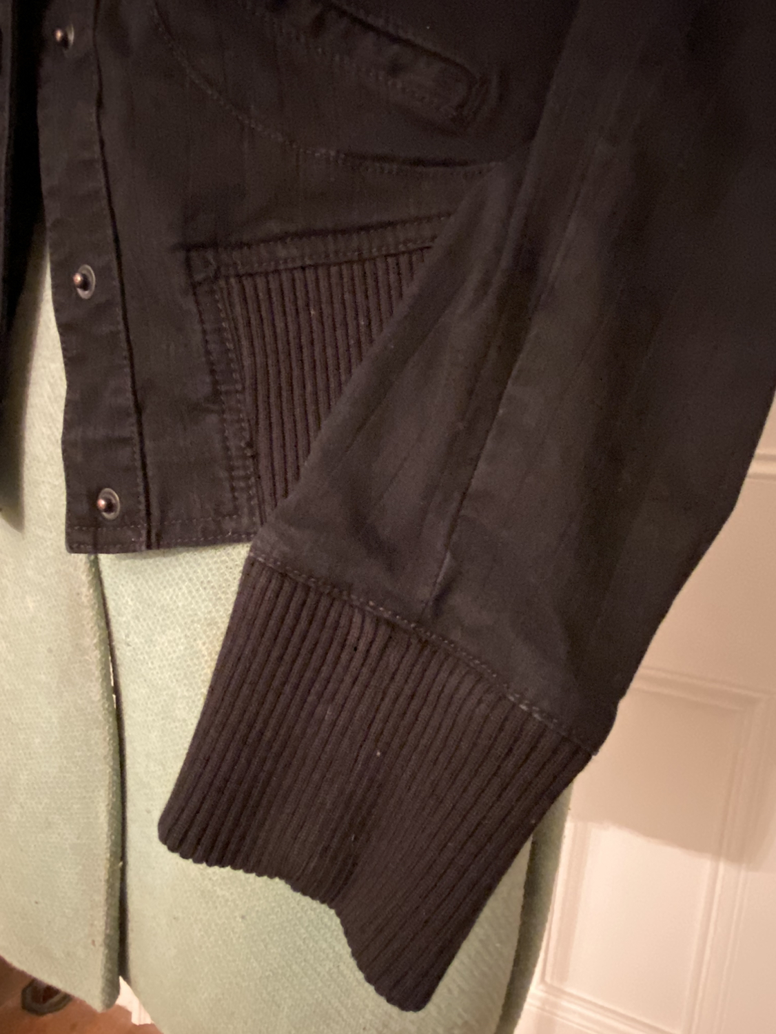 Guess Brand Black Denim Jacket image indicator(4)