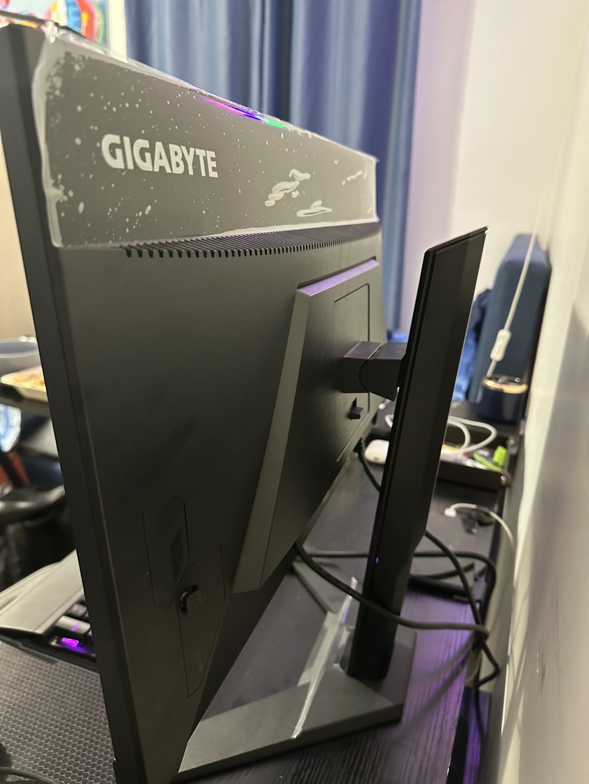 Gigabyte 24” Gaming Monitor image indicator(2)