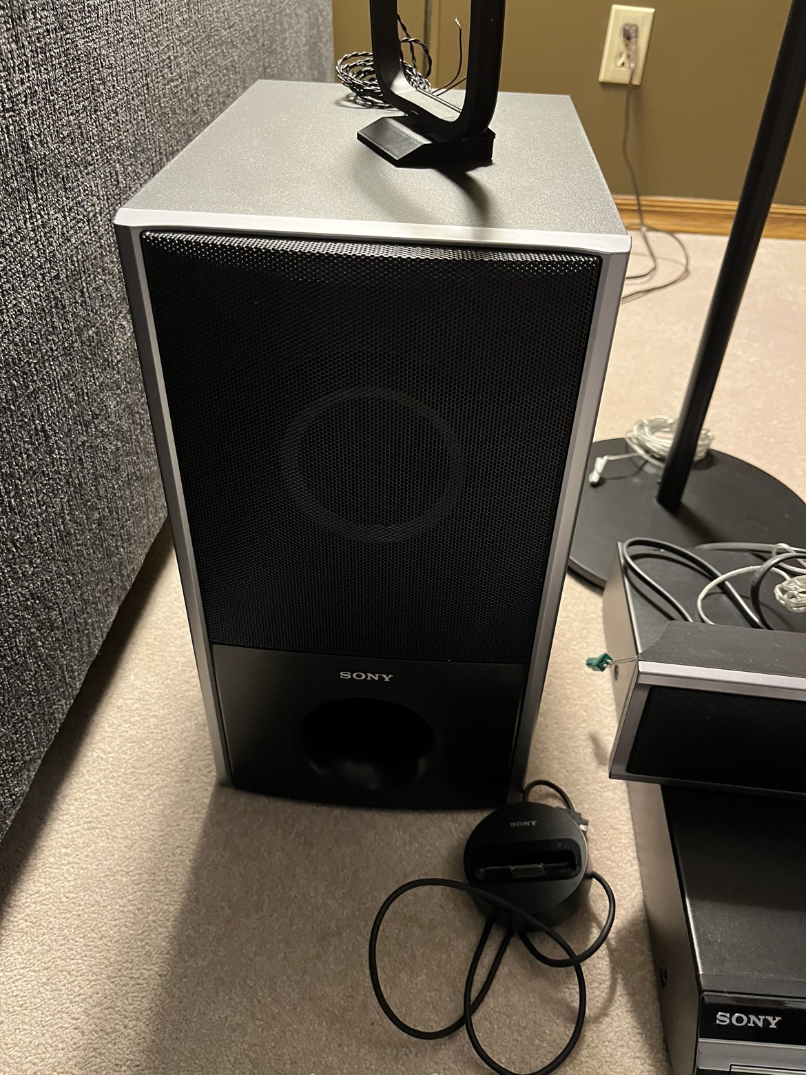 Sony DVD Home Theater System - photo 4