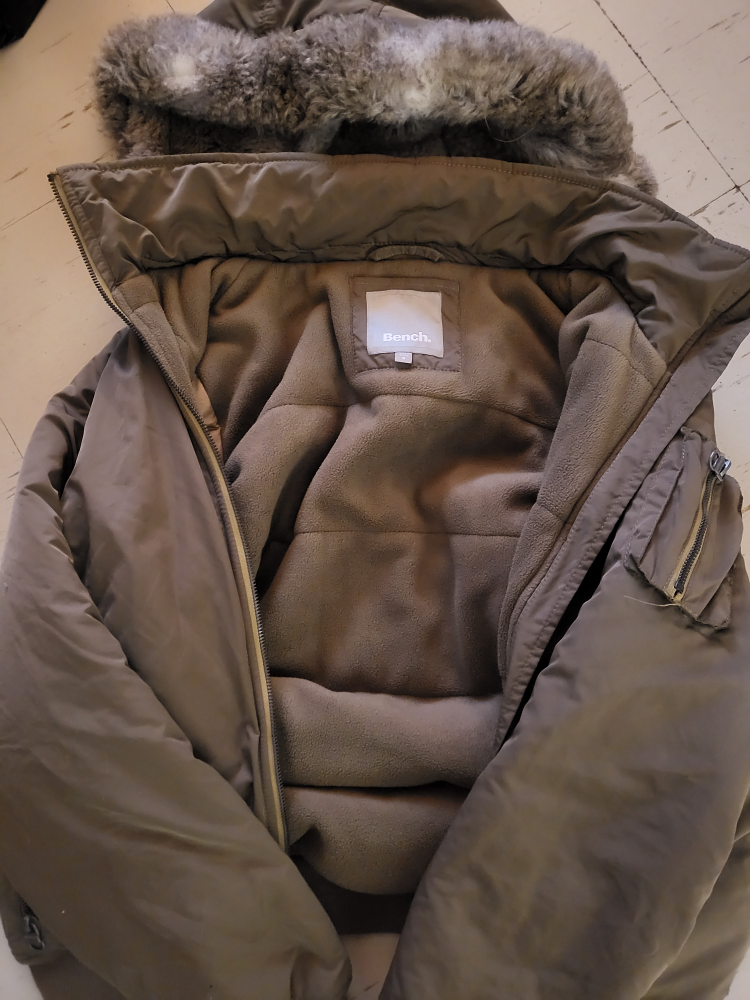 bench jacket woman's