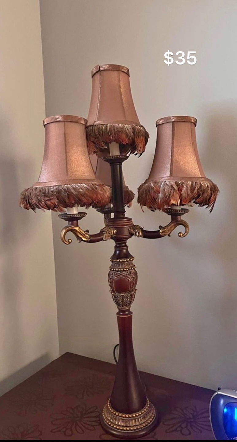 Table lamp thumbnail