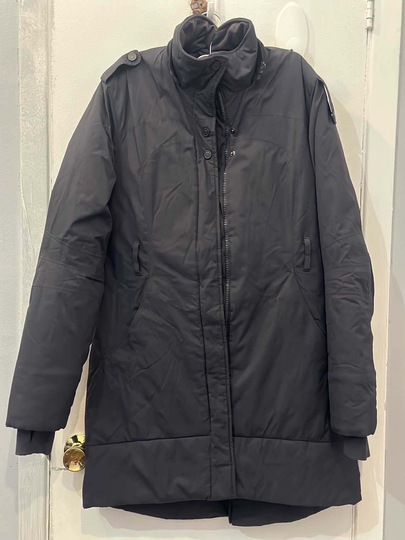 Women winter coat ❄️ thumbnail