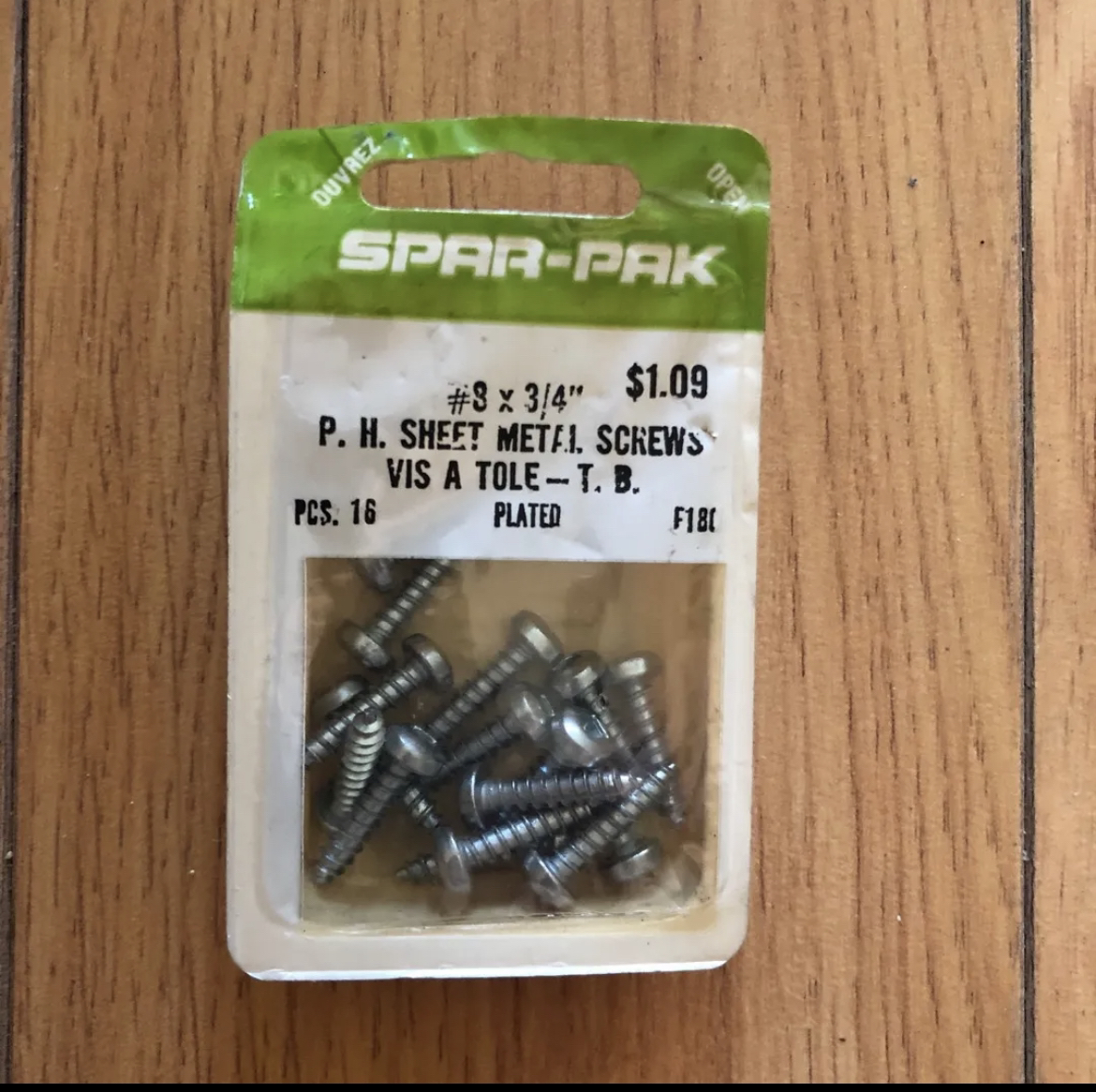 Metal round head bolts, nuts & screws image indicator(4)