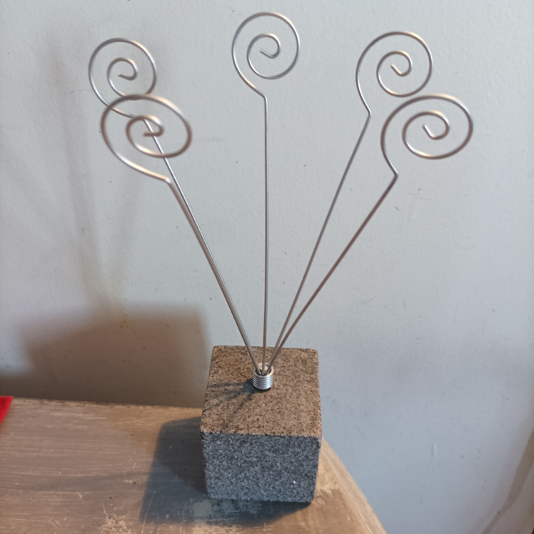 decor stone and metal image indicator(2)