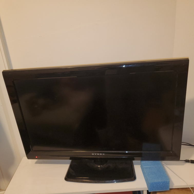 TV (Dynex Model:DX-32L152A11SKU) thumbnail