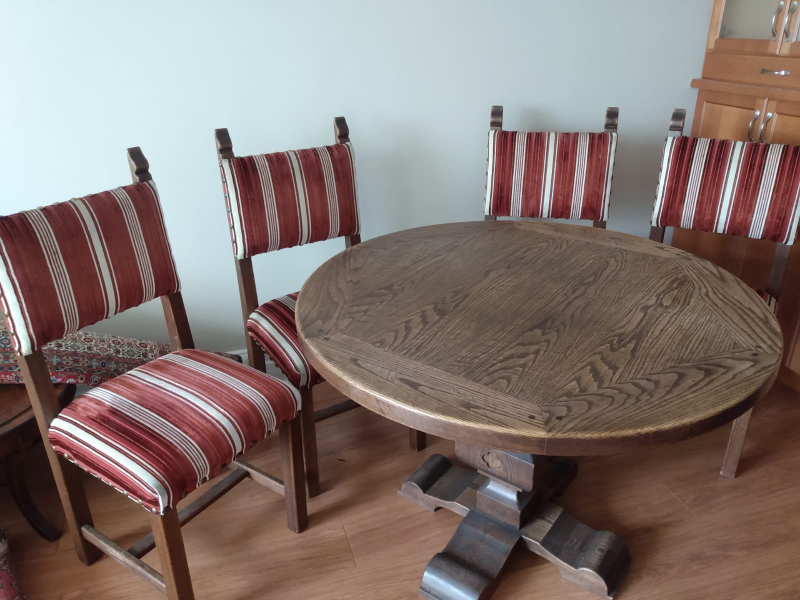 Beautiful Antique furniture pieces image indicator(4)