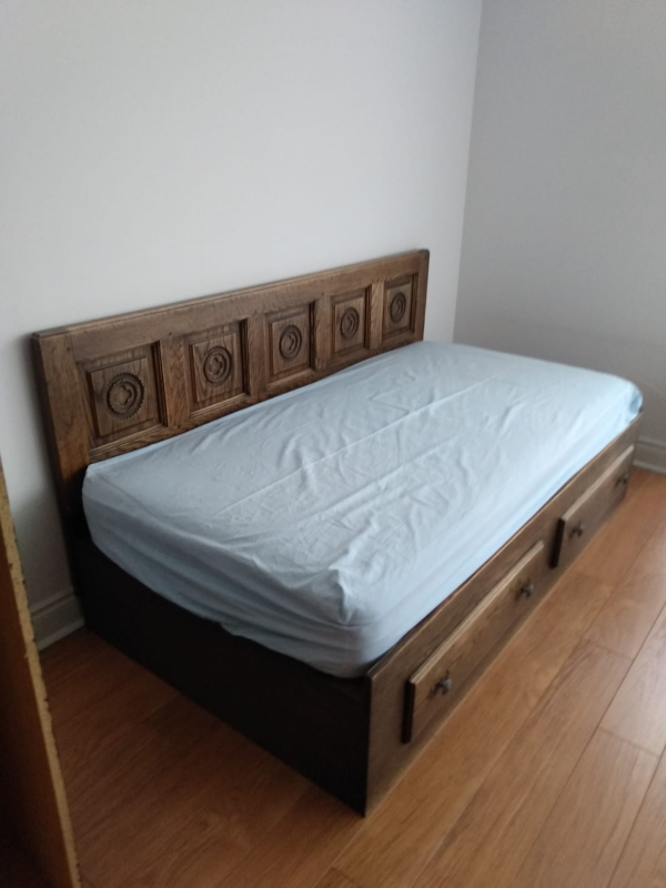 Beautiful Antique furniture pieces image indicator(5)