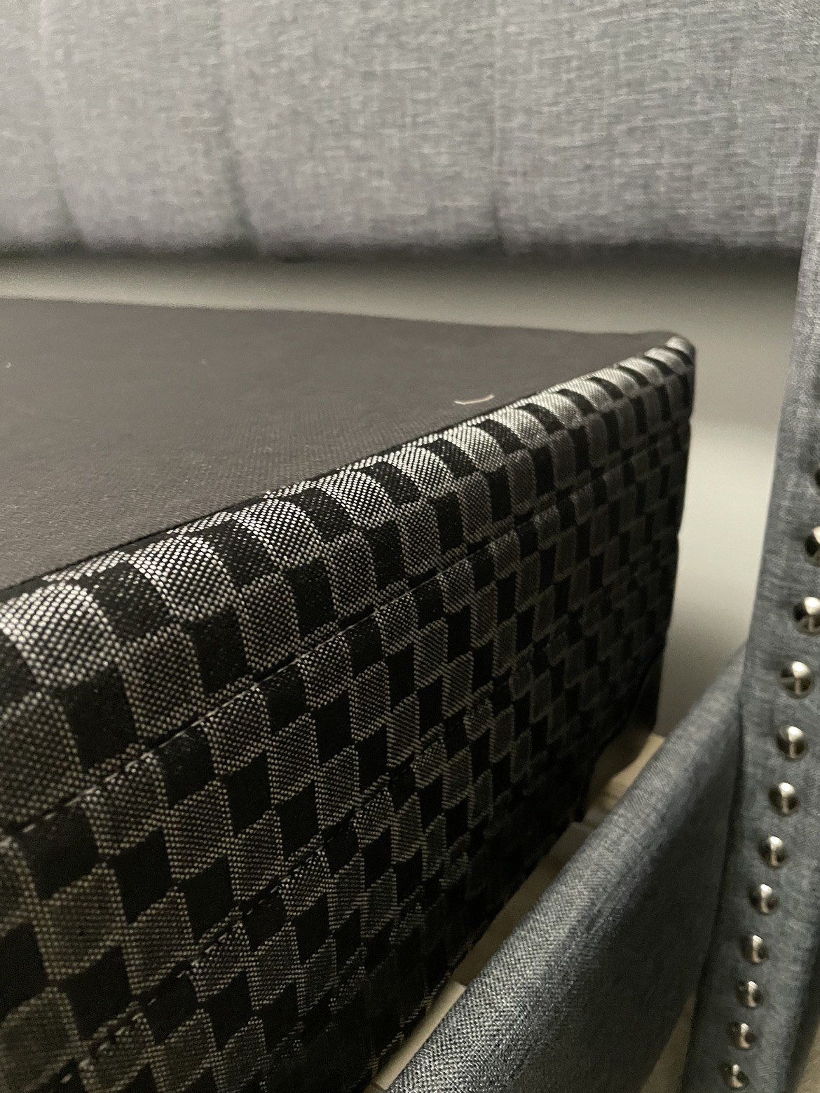Queen size Box spring - photo 2