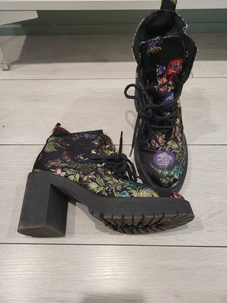 boots - photo 2