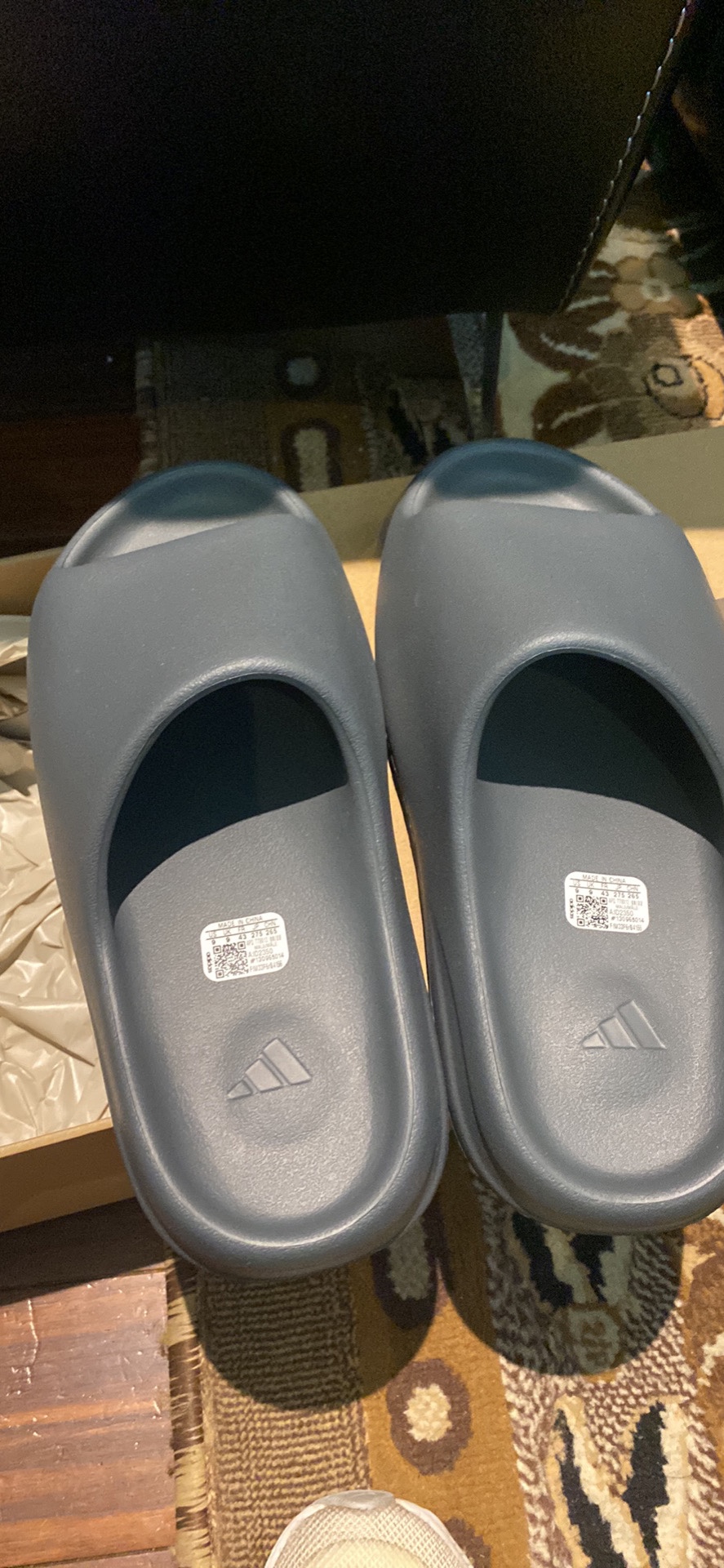 Yeezy Slides - photo 3