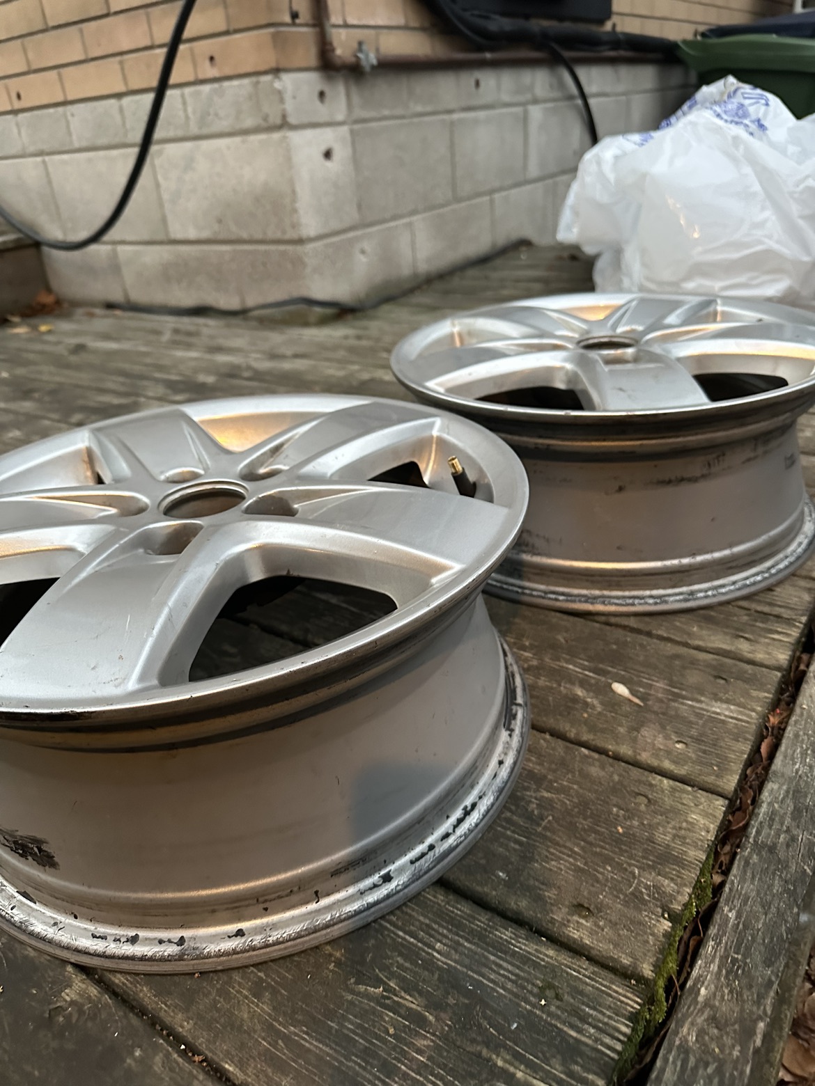 15 inch VW Rims set (5x100) image indicator(2)