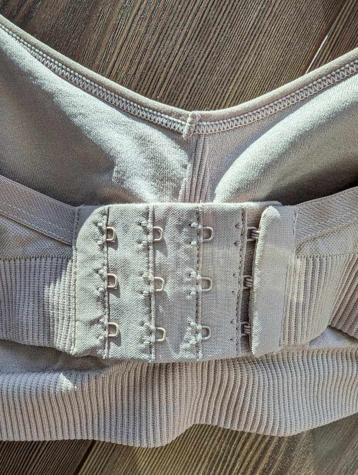 Qty 2 - Seamless V-Neck Nursing Bras - Thyme Maternity - photo 5