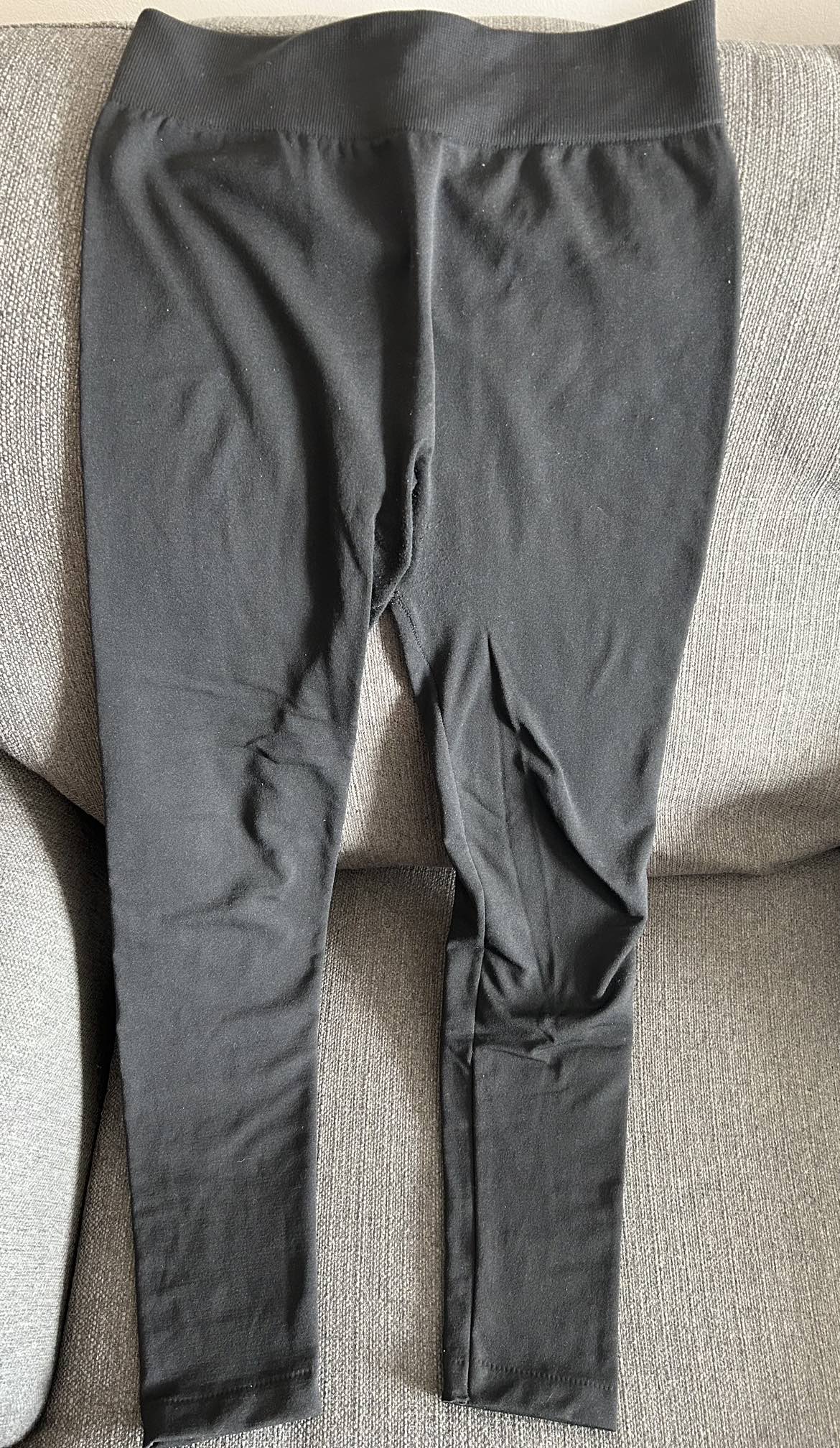 women black & grey leggings #freecycle