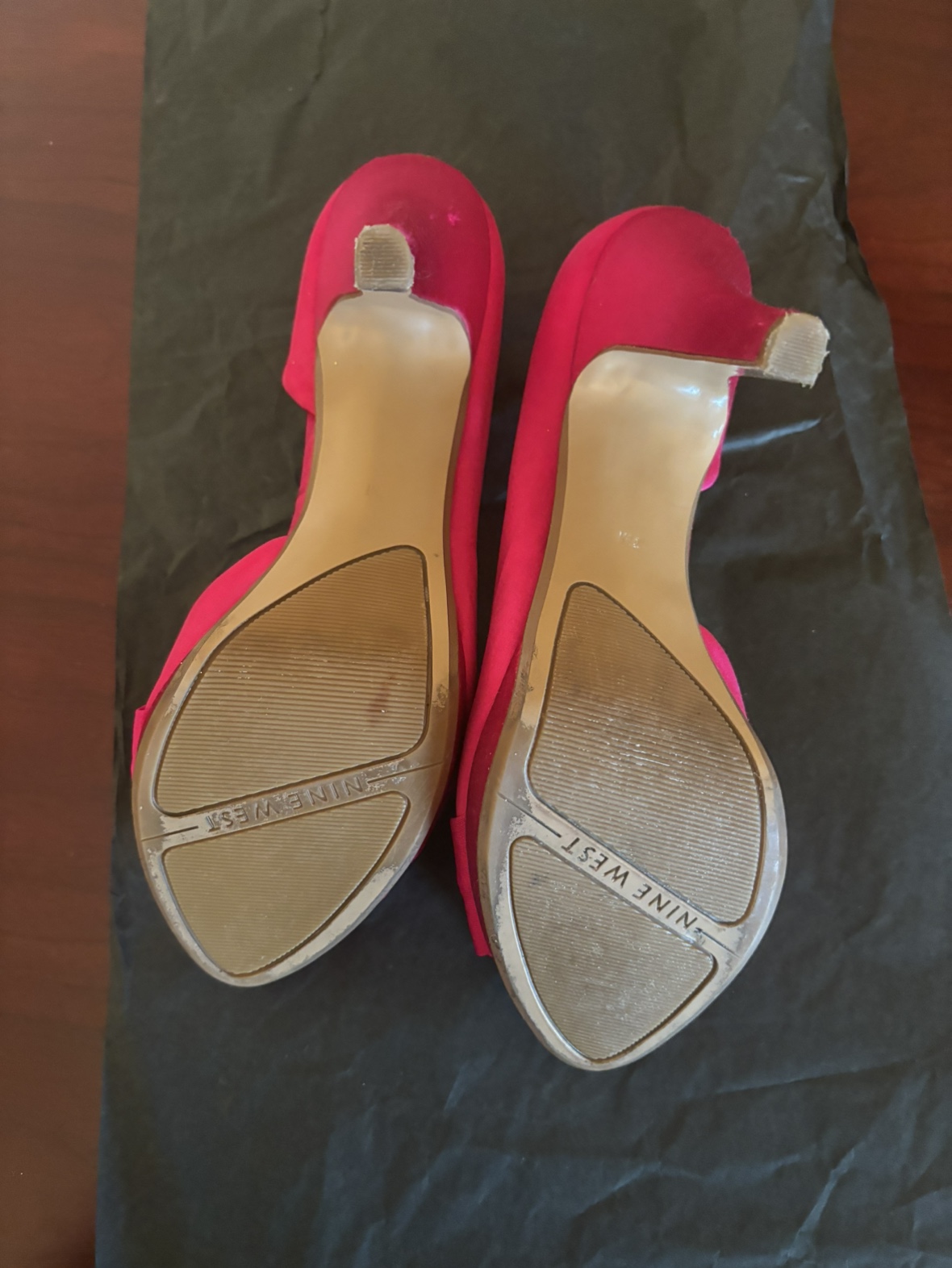 Pink platform heels image indicator(3)