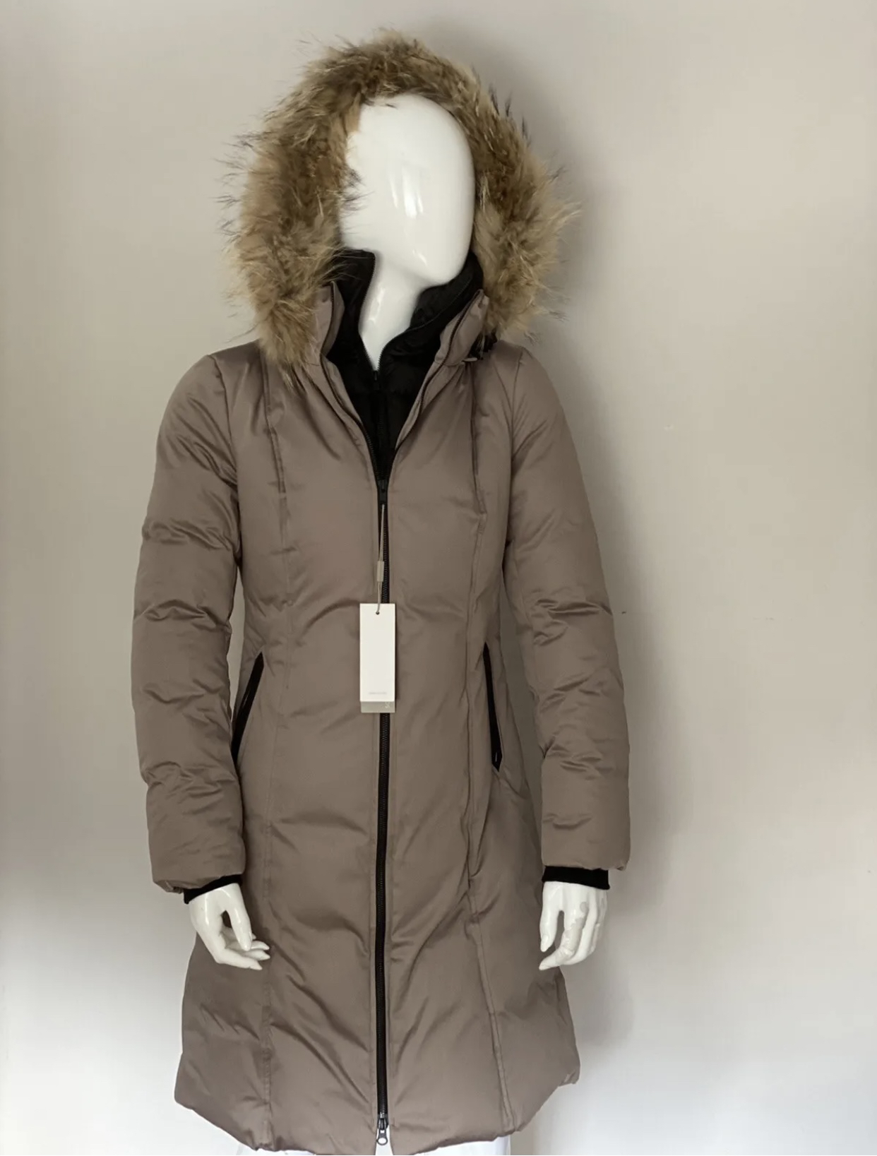 Soia & Kyo  Laval Hooded Fur-Taupe, Trim Down Coat Size M. image indicator(2)