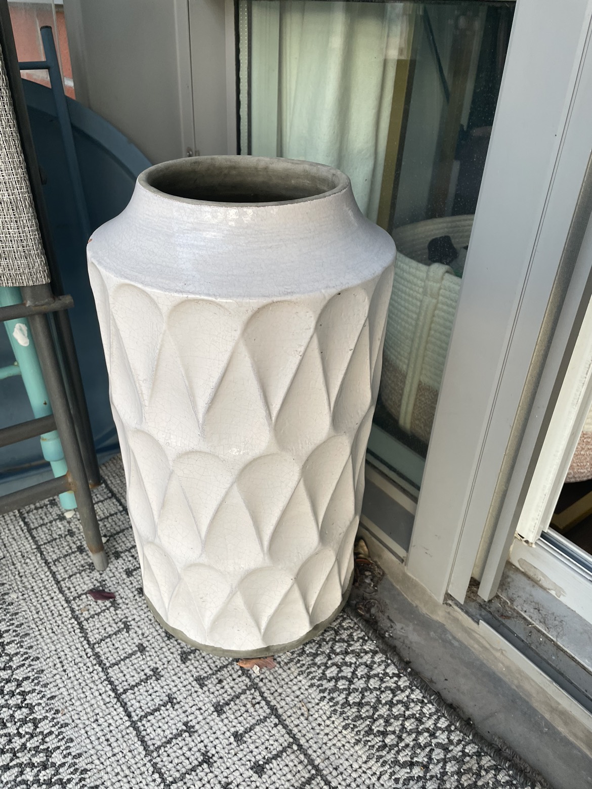 Tall white vase thumbnail